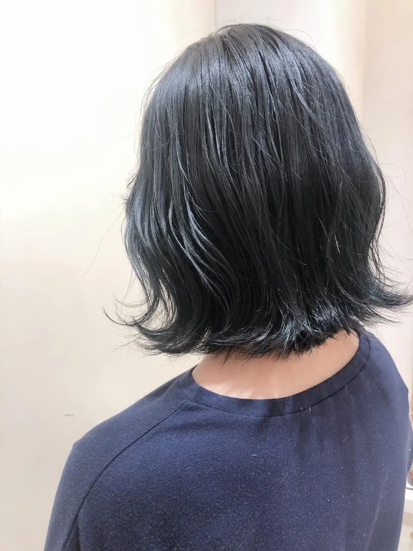 ミディアム カラー ショートショートボブ うるはのヘアスタイル