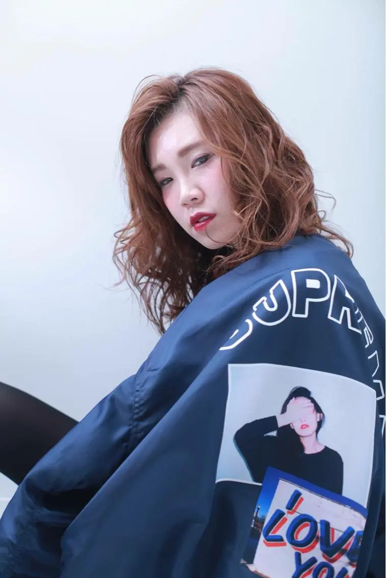 セミロング カラー ヘアアレンジ 烏丸韓国ヘア🇰🇷 ayaka🎀のヘアスタイル