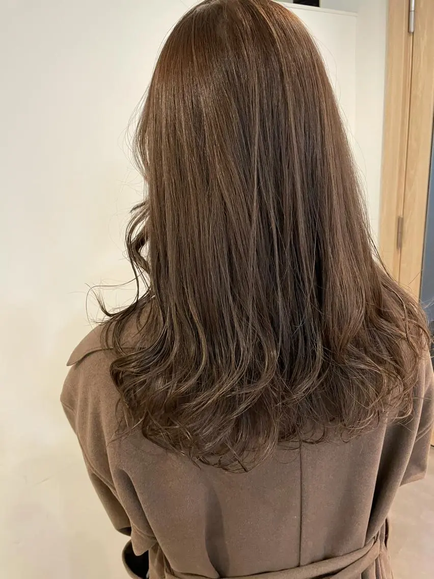 カラー カット ヘアカラー トリートメント 大迫 江梨のヘアスタイル