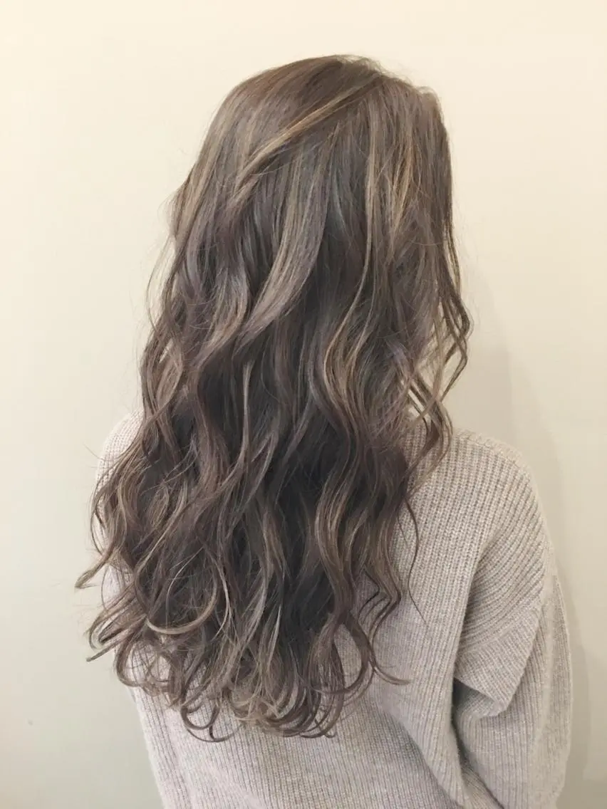 セミロング 髪質改善専門店 エイジングケアのヘアスタイル