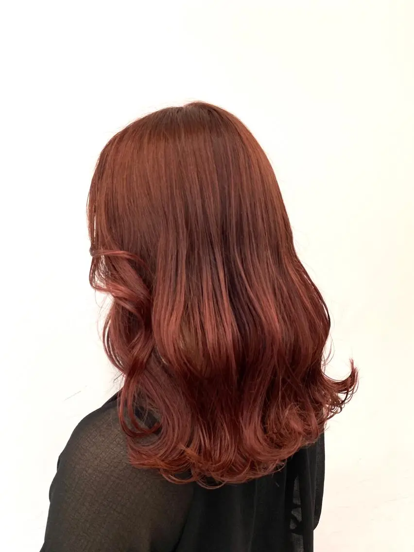 セミロング カラー カシス ピンクカラー 韓国風ヘア Unami MIHA☘️*゜のヘアスタイル