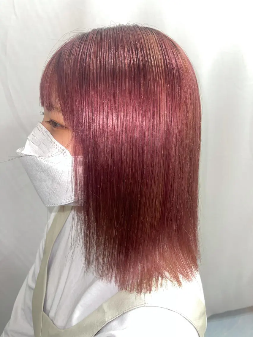 ミディアム カラー パーマ カット ヘアカラー 縮毛矯正 髪質改善/縮毛矯正 /レイヤーカット岡部のヘアスタイル