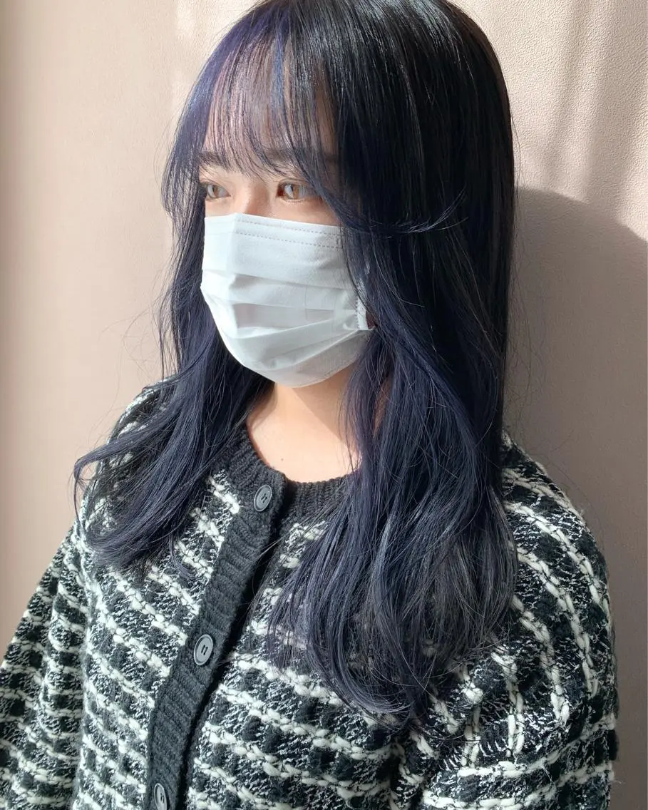 ロング カラー ブリーチ ブルーカラー ブルーラベンダー インナーカラー ラベンダーカラー カット ヘアカラー トリートメント hubhair レイヤー/透明感のヘアスタイル