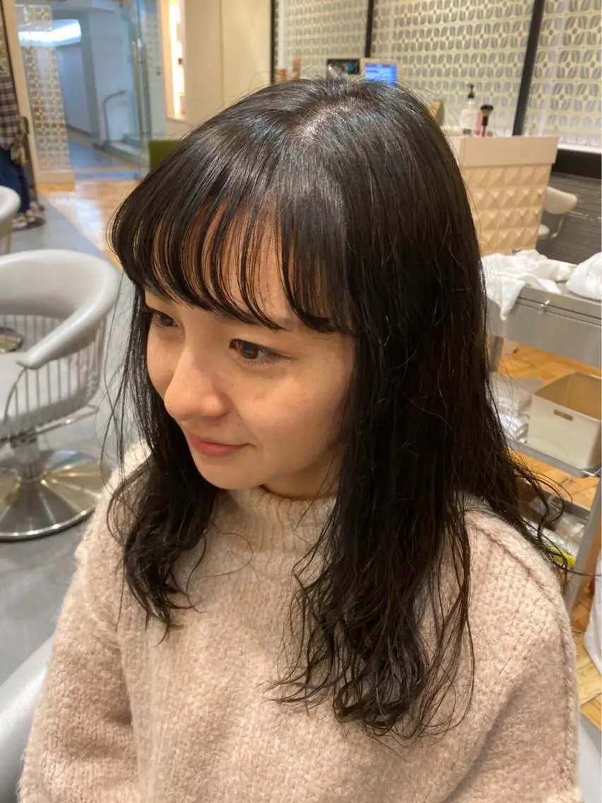 ロング 松田 アカリのヘアスタイル