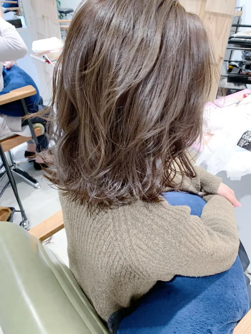 ミディアム レイヤーカット 【完全マンツー 恵比寿】佐藤 翔のヘアスタイル