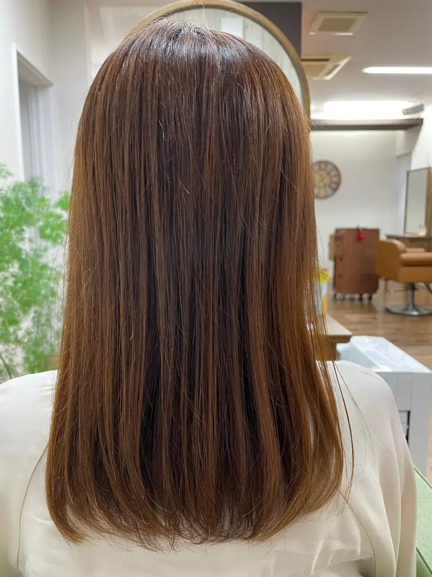 セミロング 髪質改善 カット トリートメント 市川 舞のヘアスタイル