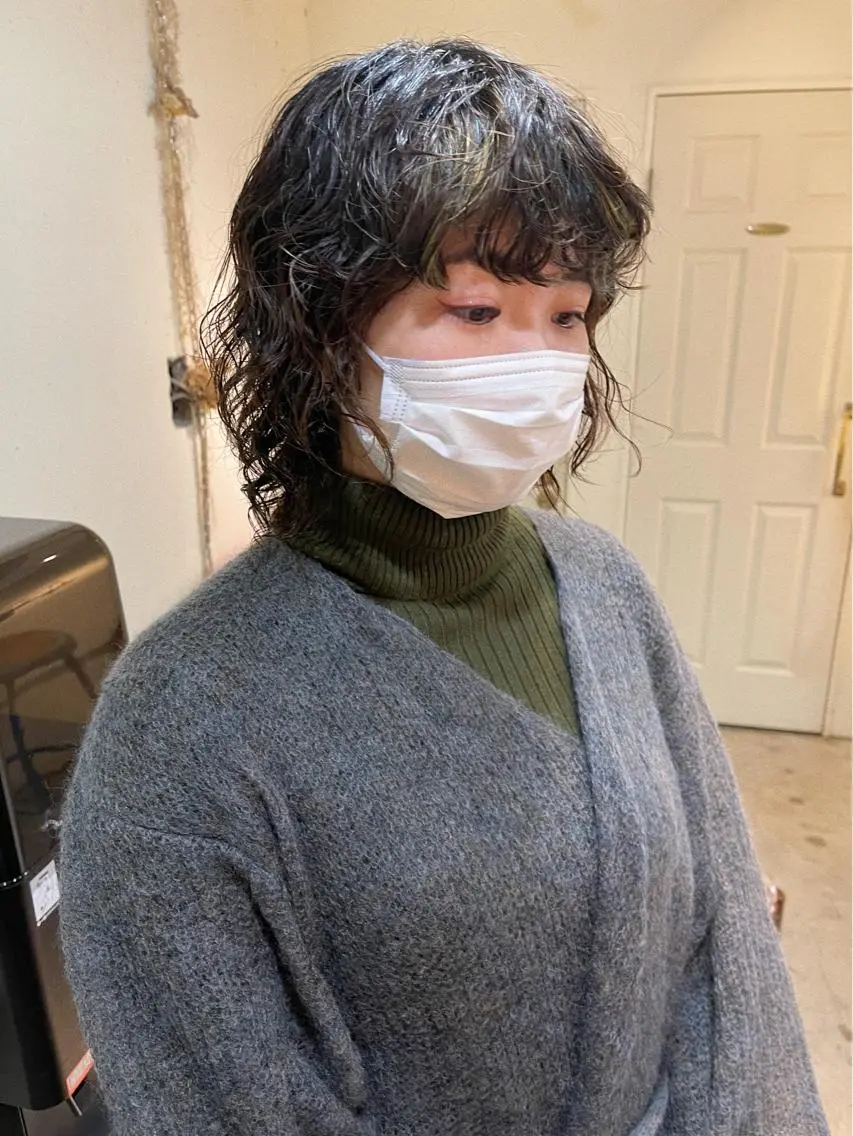 ミディアム パーマ ミディアムパーマ ハイライト レイヤーカット ❏アンニュイパーマ 川原畑 拓也❏のヘアスタイル