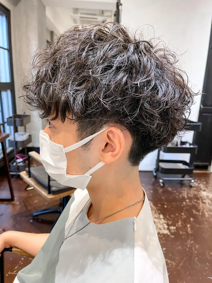 ショート パーマ ツイストスパイラルパーマ スパイラルパーマ カット パーマ トリートメント ヘアセット TAKE新宿 メンズパーマ特化のヘアスタイル