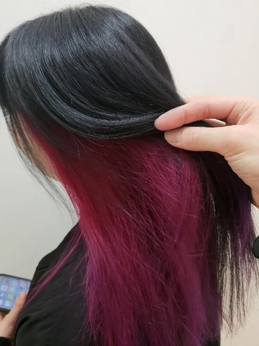 ロング カラー ヘアアレンジ インナーカラー ピンクカラー 成瀬 弘光のヘアスタイル