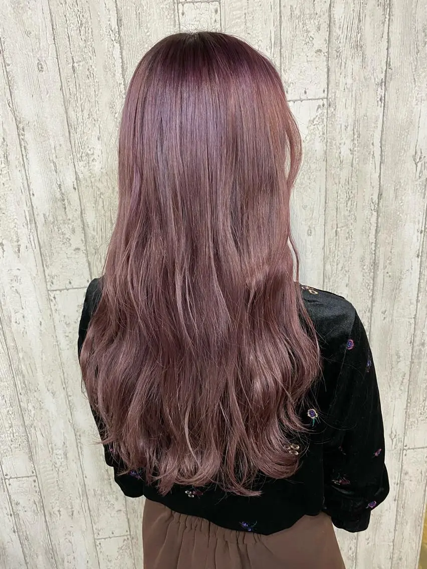 ロング カラー ラベンダーカラー ピンクカラー 勝河 怜楊のヘアスタイル