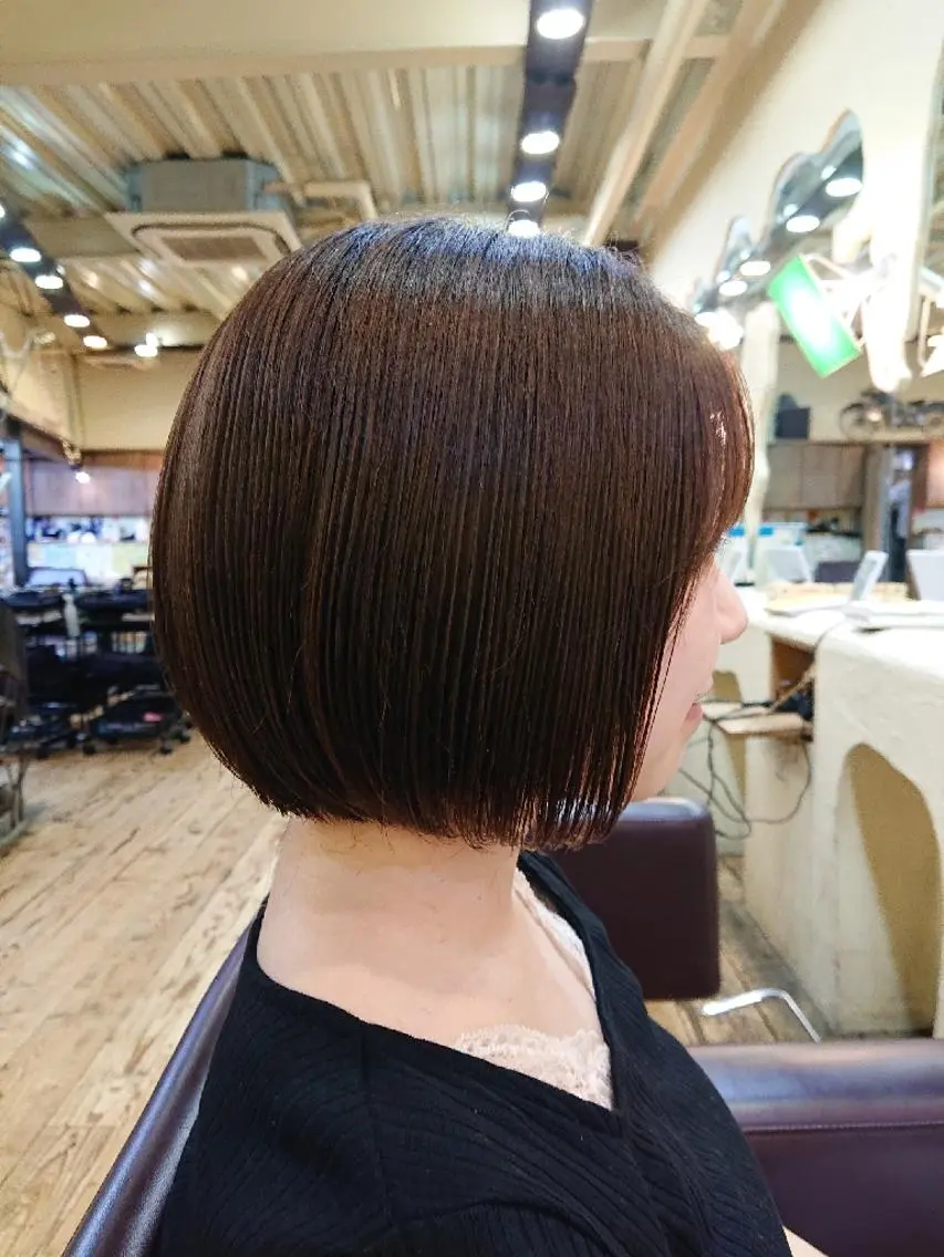 ショート 前下がりボブ ボブ 「sumi」 AMIのヘアスタイル