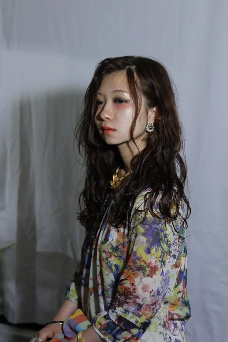 ロング パーマ ロング 木村 美菜のヘアスタイル