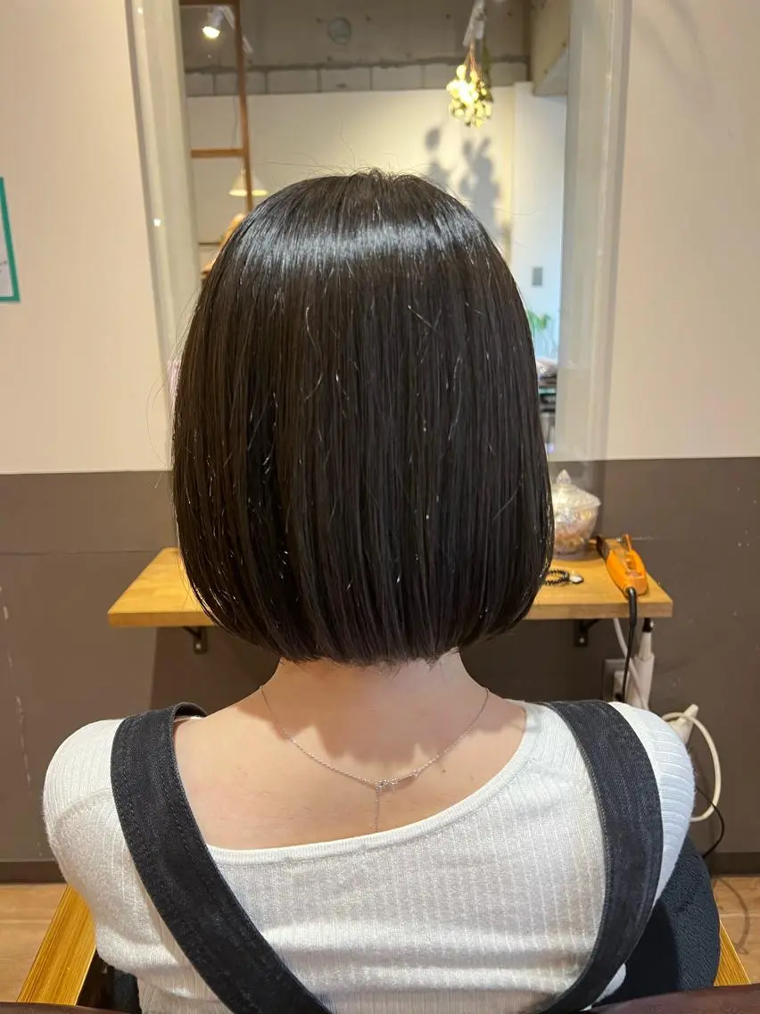 ミディアム カラー ブラウンカラー オリーブブラウン カット ヘアカラー トリートメント たけだ れなのヘアスタイル