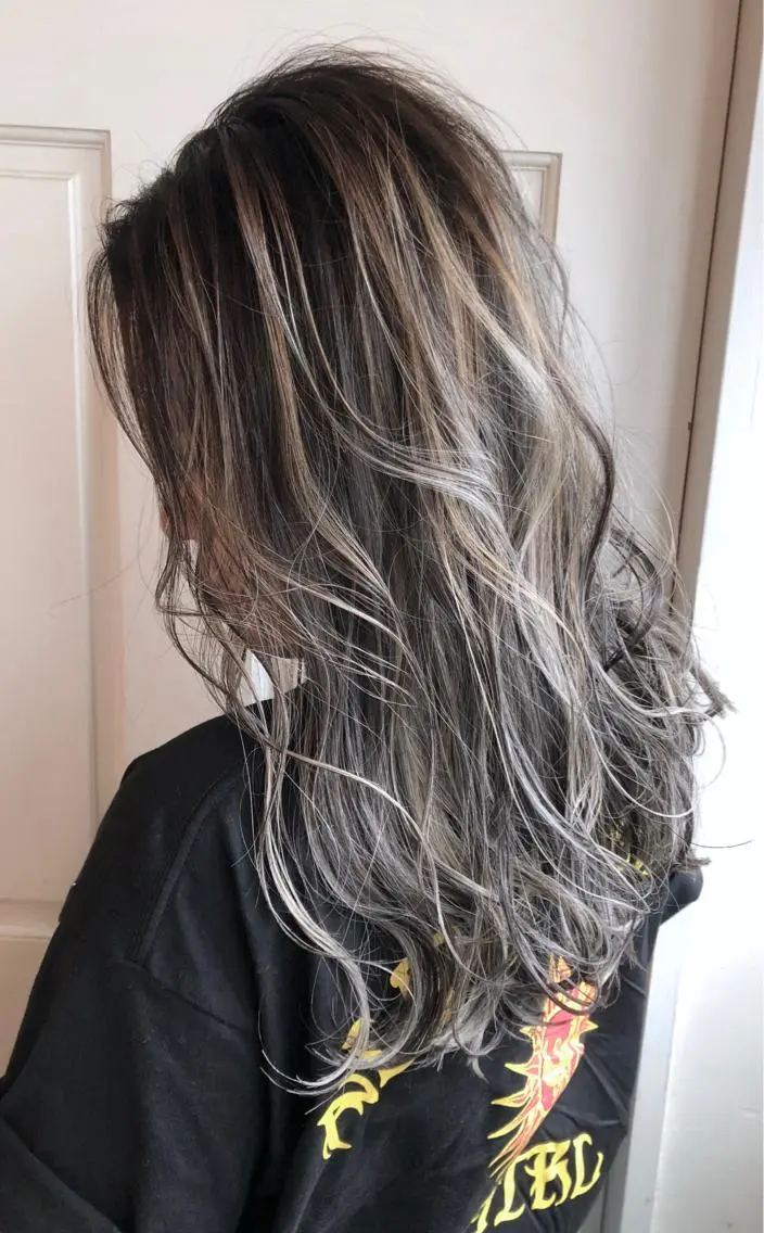 セミロング カラー ヘアカラー 【代表】高山 一真のヘアスタイル