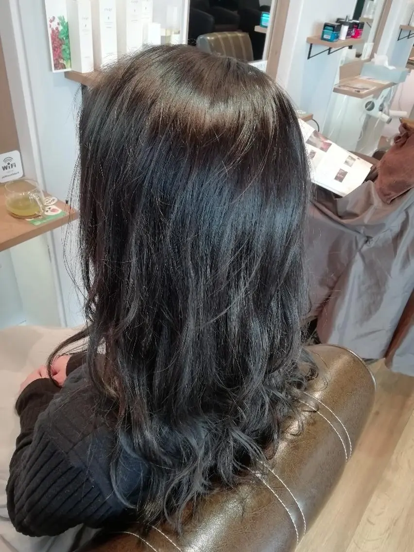 カラー アッシュ ピンクカラー ピンクアッシュ 堀 望美のヘアスタイル