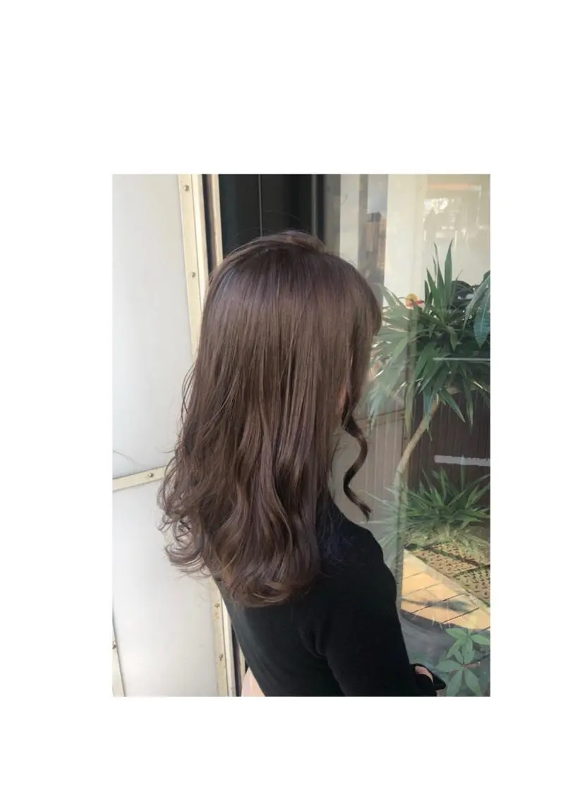 セミロング カラー あらい なつみのヘアスタイル