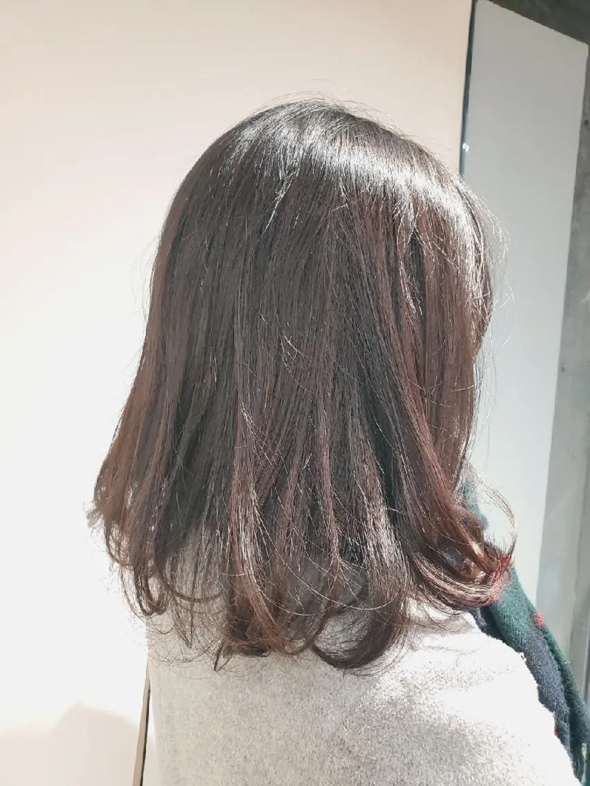 ロング 顔まわりレイヤー 顔周りカット レイヤーカット ロング えんどう みほのヘアスタイル