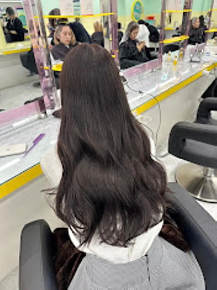 カラー 🫧 THEATER 【公式】🫧天神🫧のヘアスタイル