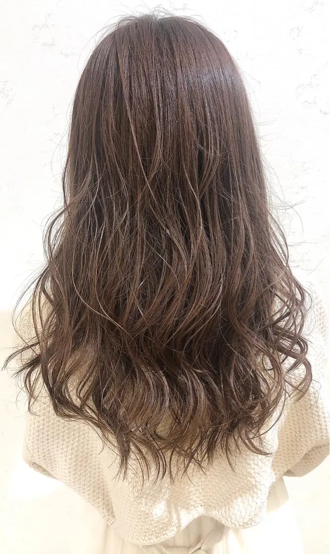 ミディアム カラー パーマ ヘアアレンジ ネイル マツエク・マツパ Londideal 高橋ヒロシのヘアスタイル