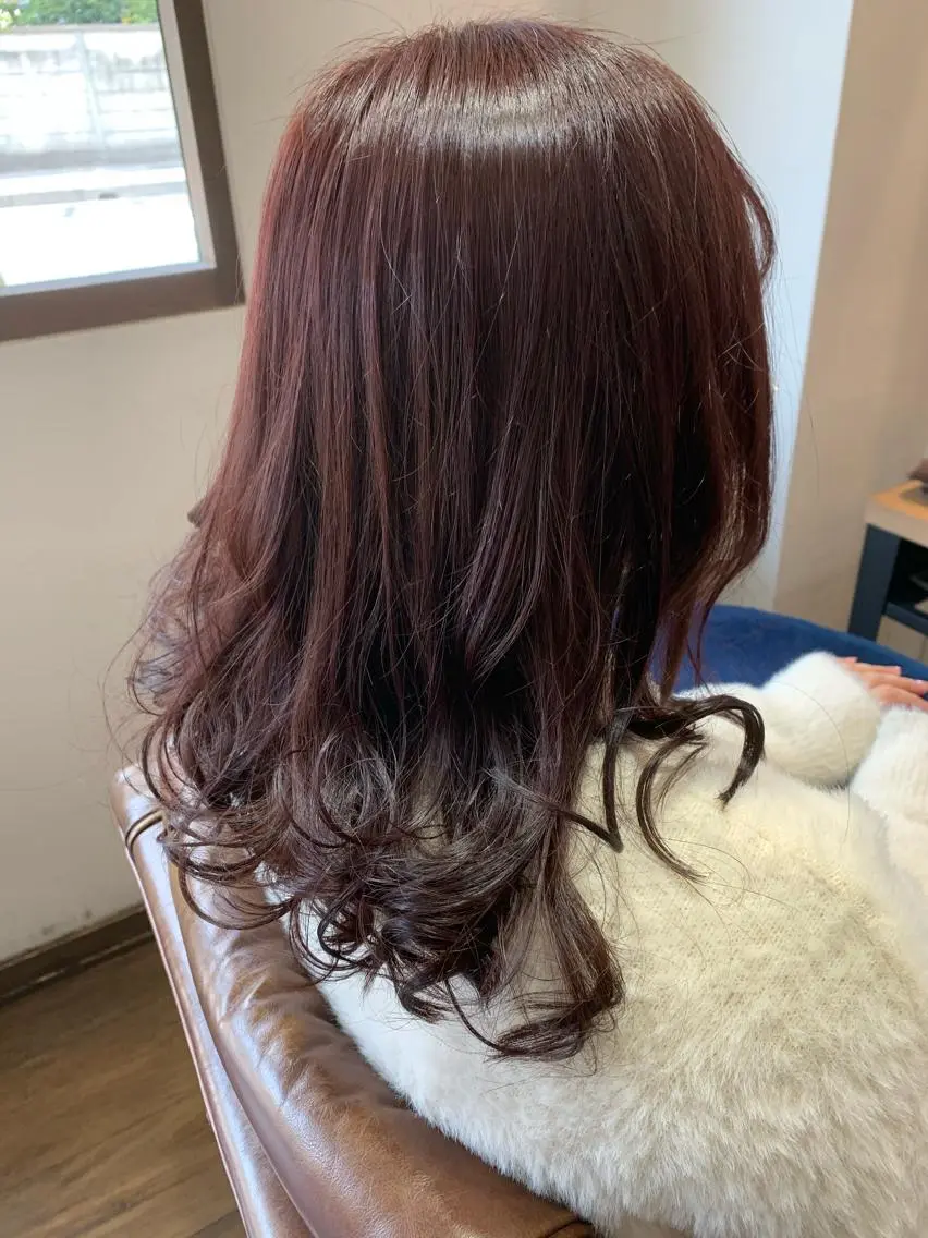 ミディアム ヘアカラー トリートメント リンネ 甲東園のヘアスタイル