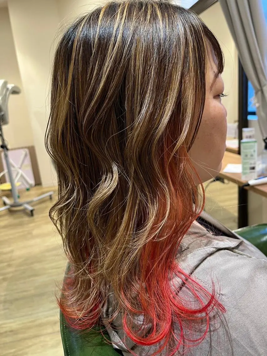 ロング chill out 南塚口本店のヘアスタイル