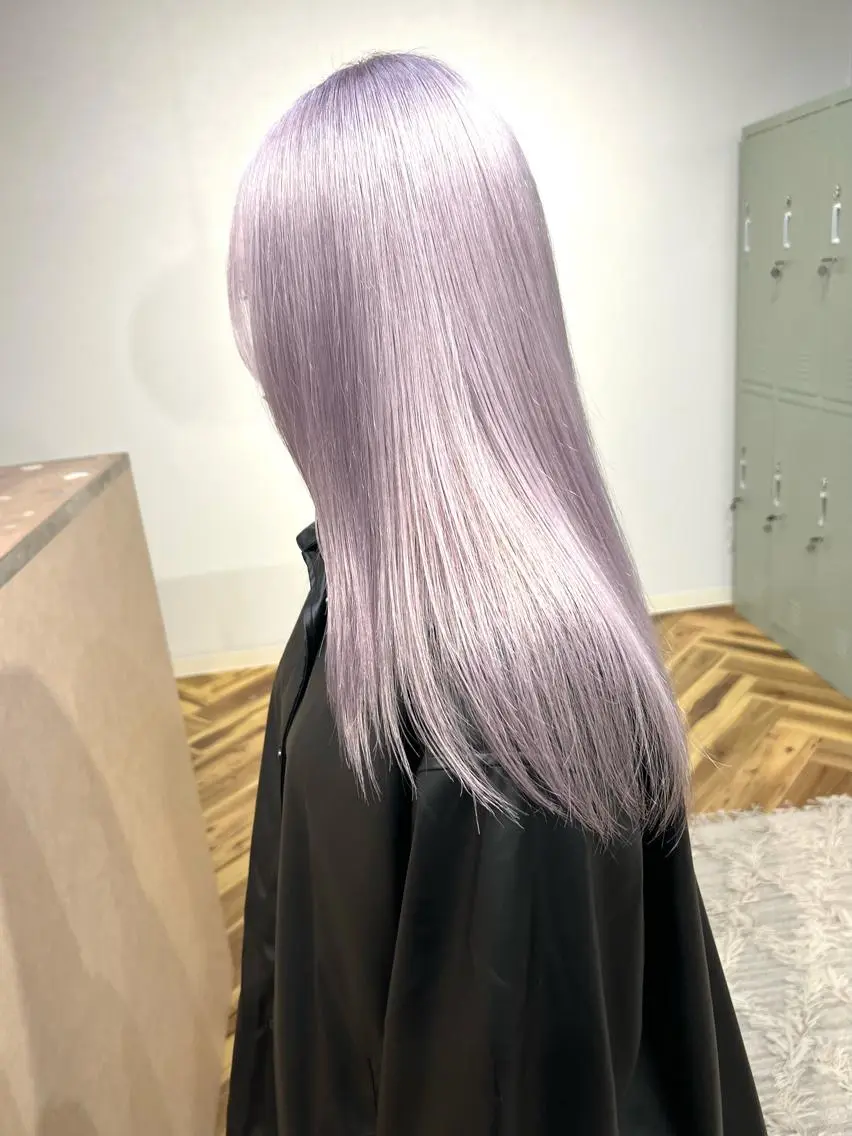 ロング カラー ヘアアレンジ ブリーチ ケアブリーチ ダブルカラー ハイライトカラー ハイトーンカラー lani ブリーチ /ダブルカラーのヘアスタイル