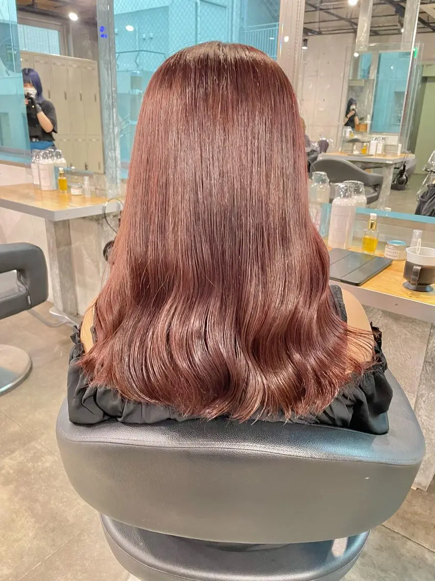 ロング カラー カット ヘアカラー トリートメント ヘッドスパ ヘアセット ベージュカラー💖 やすひろのヘアスタイル