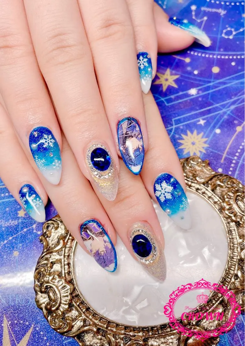 ネイル CROWN プライベートサロンのネイルデザイン