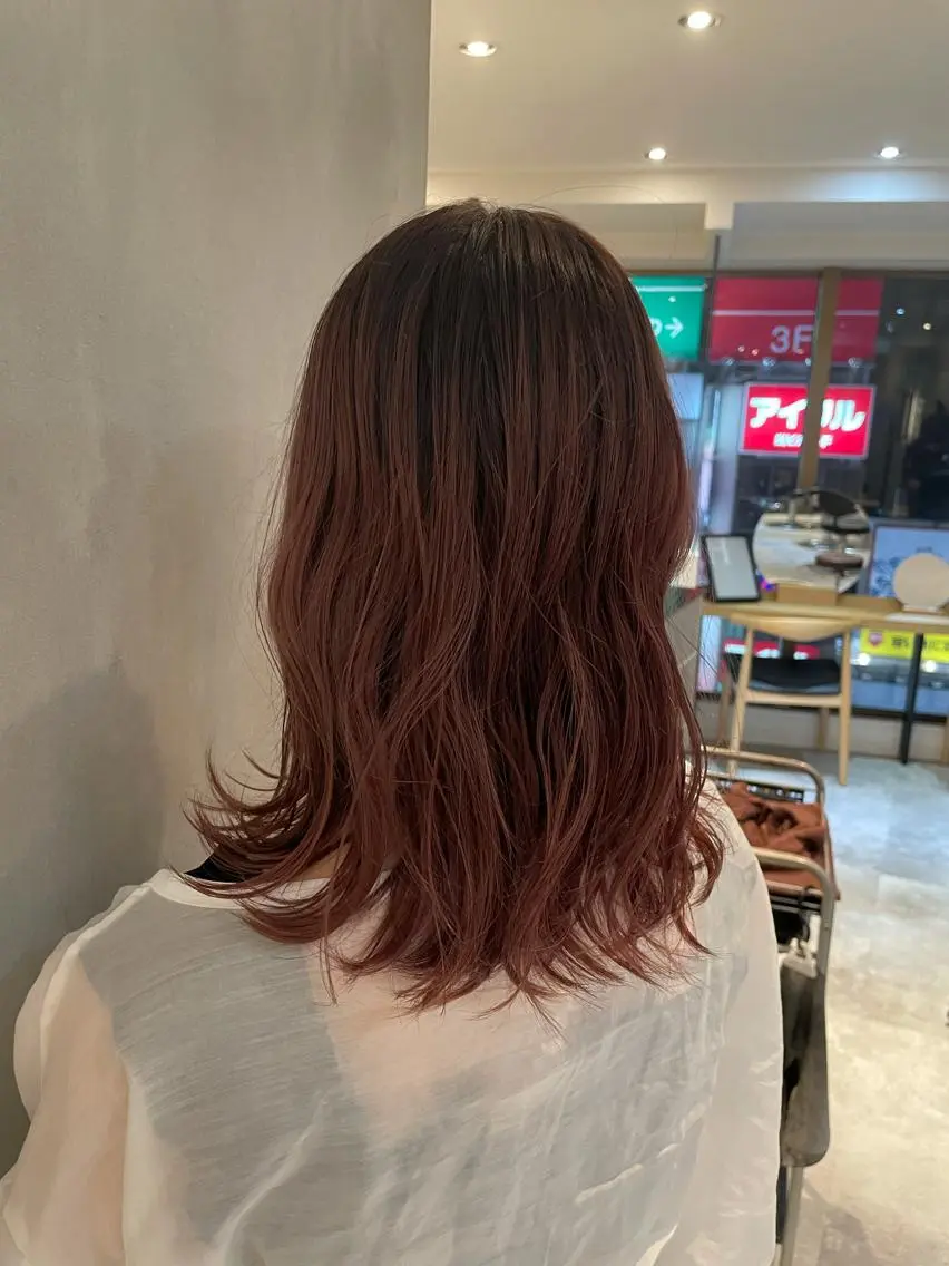 ミディアム 複雑履歴に対応ブリー チ無しダブルカラーのヘアスタイル