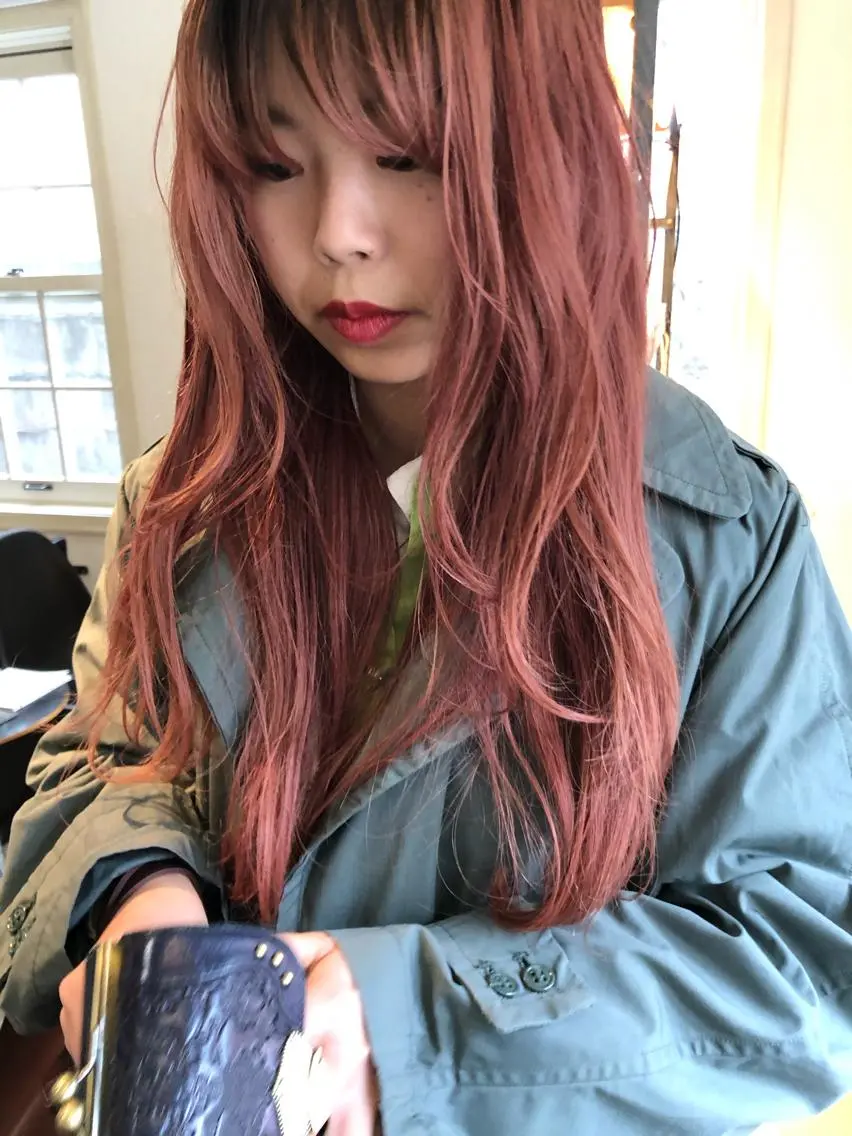 ロング カラー eri kinjoのヘアスタイル
