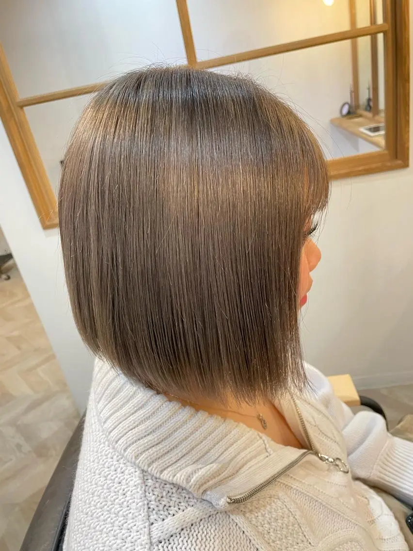 カラー シルバー Matsubara asuka  ☪︎のヘアスタイル
