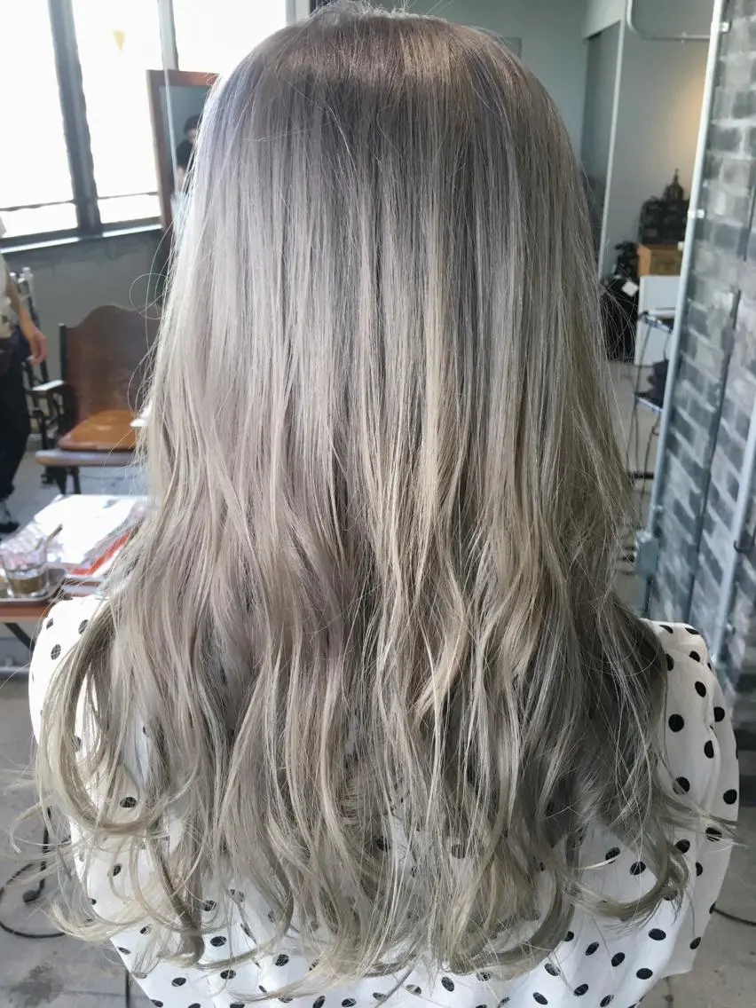 ロング カラー ヘアカラー トリートメント 代表 中島貴志のヘアスタイル