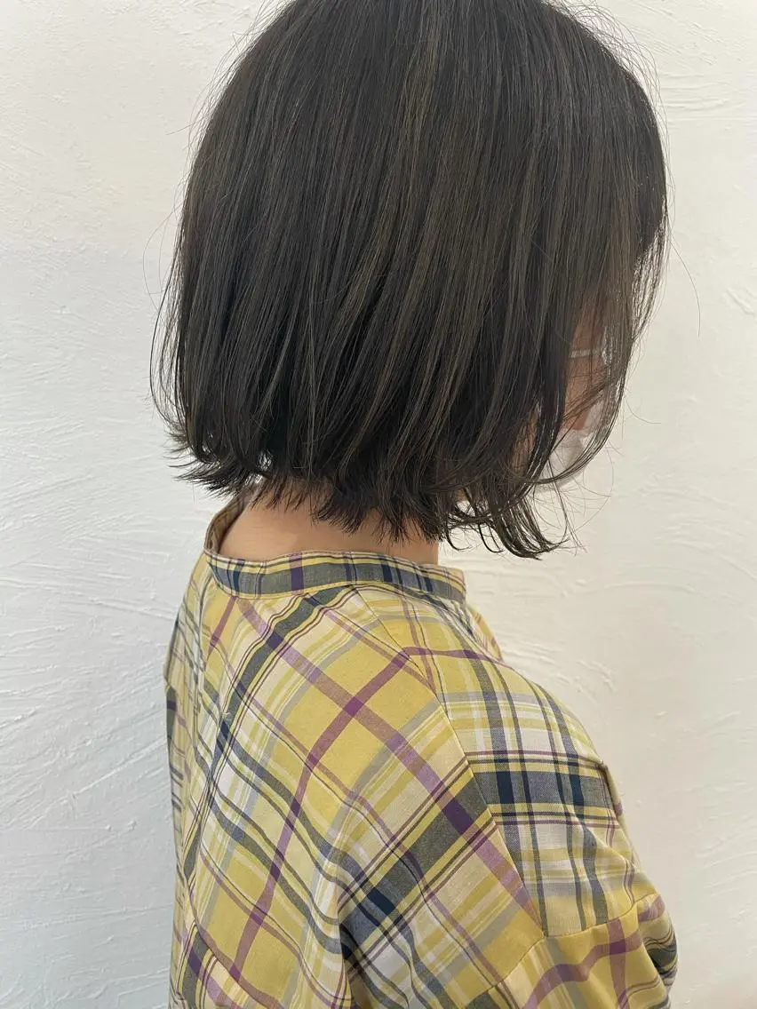 ミディアム カラー ハイライトカラー ハイライト 河野 満月のヘアスタイル