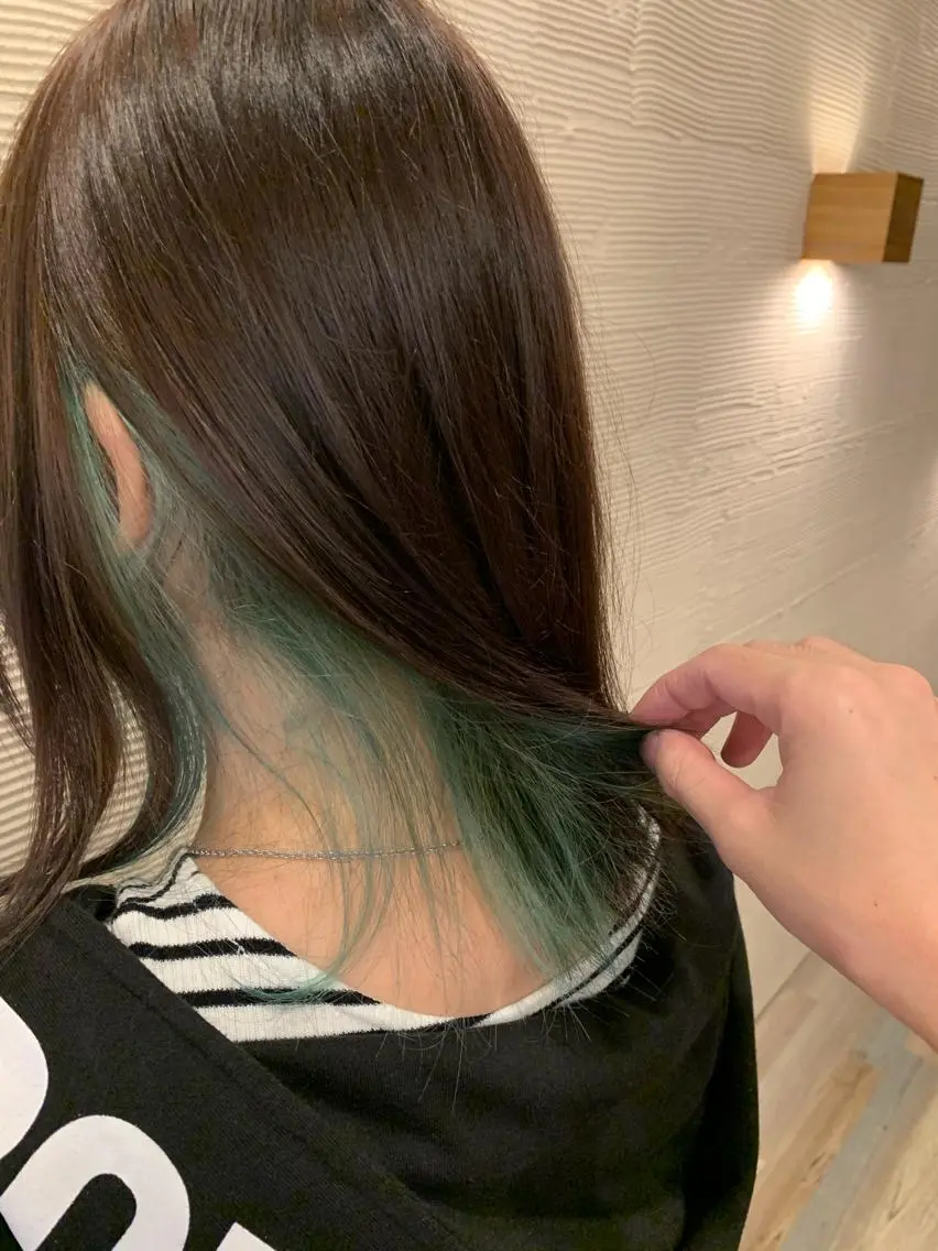 カラー インナーカラー カット ヘアカラー トリートメント VIE.ORNER 浦安店 三上真弥のヘアスタイル