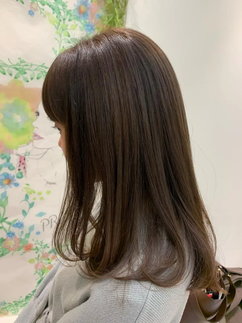 ミディアム ヘアカラー トリートメント 大姶良 友輝の眉毛・アイブロウイメージ