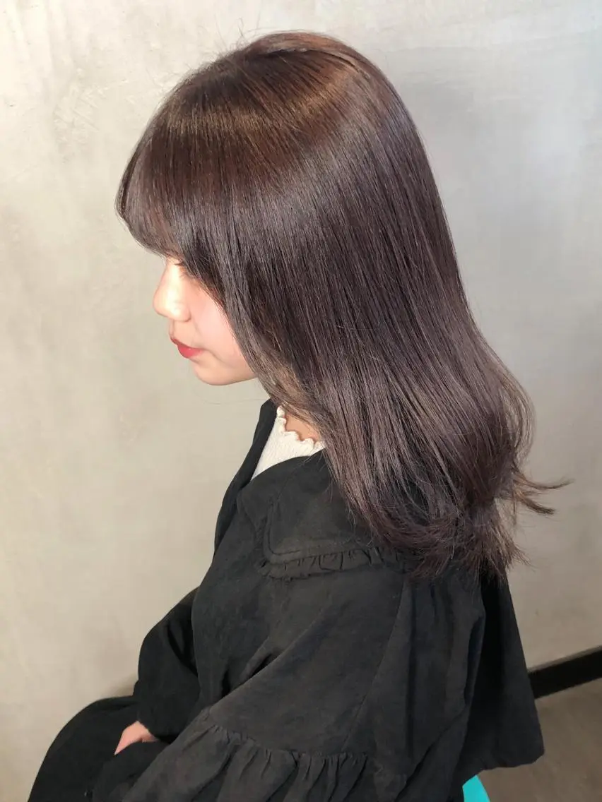 ミディアム カラー ベージュカラー パープルカラー 大西 直人のヘアスタイル