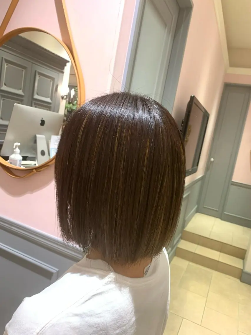 カラー ハイライトカラー 上野 七奈穂のヘアスタイル