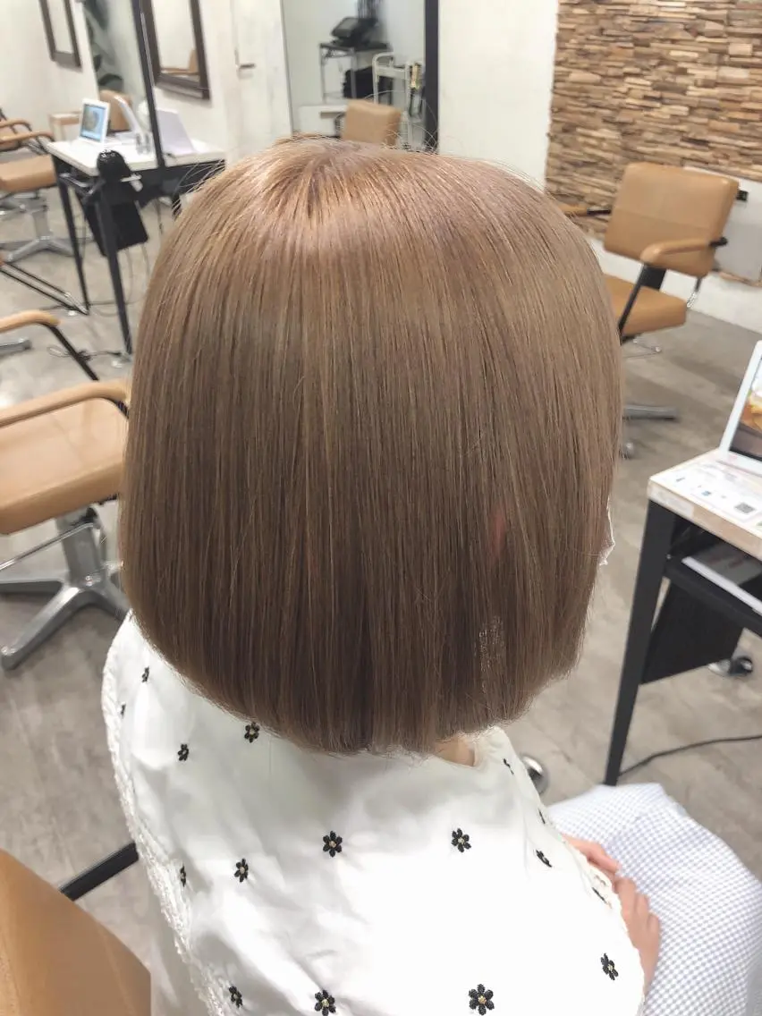 ショート カラー ヘアカラー トリートメント ヘッドスパ ヘアセット ️韓国ヘア／レイヤー カット❤️Yūkaのヘアスタイル