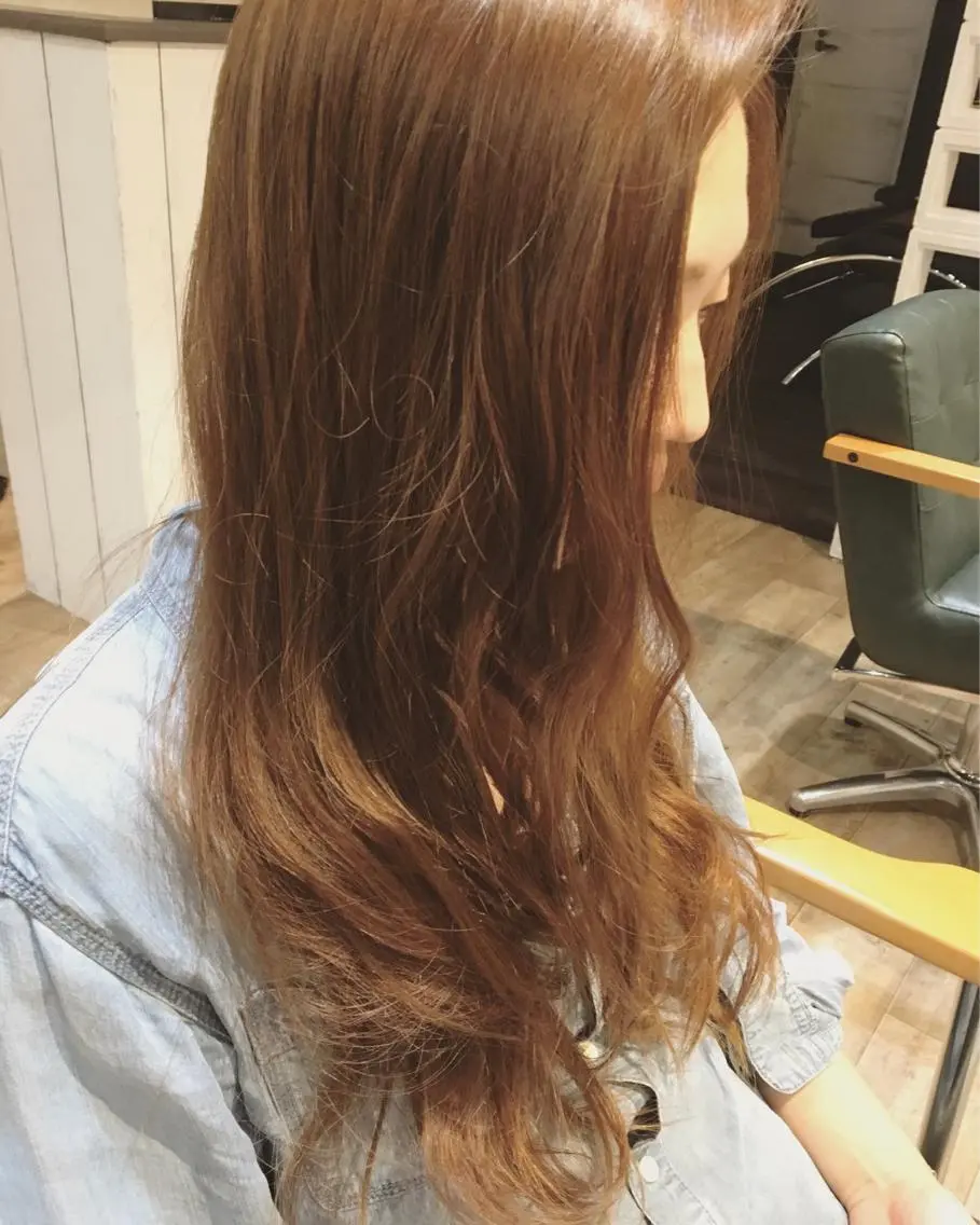 ロング カラー パーマ くせ毛 外国人風カラー ヨナハ セイヤのヘアスタイル