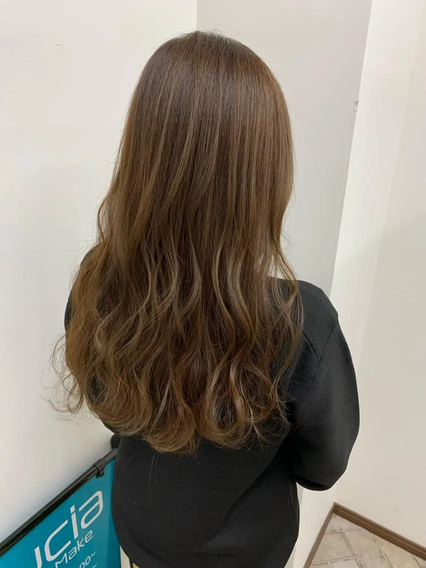 セミロング 髪質改善×縮毛矯正 ×艶カラーNAOのヘアスタイル
