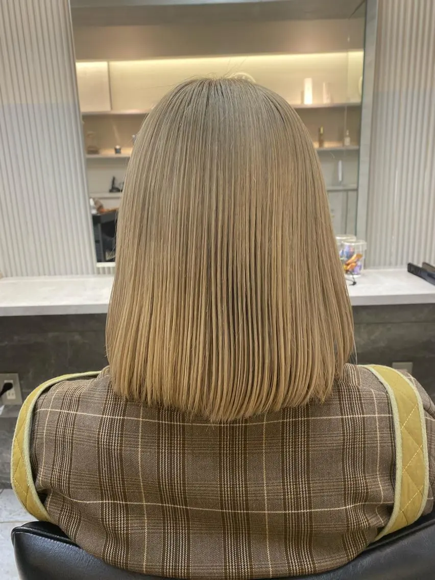 ミディアム カット ヘアカラー トリートメント ヘッドスパ 木原良 (キハラ リョウ)のヘアスタイル