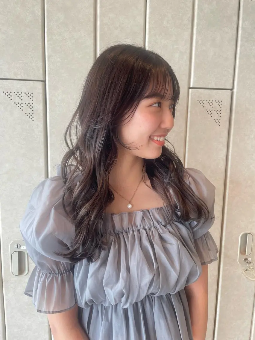 ロング カラー ベージュカラー 透明感カラー イルミナカラー 韓国風ヘア レイヤーカット ダブルカラーVia/ airi♡のヘアスタイル