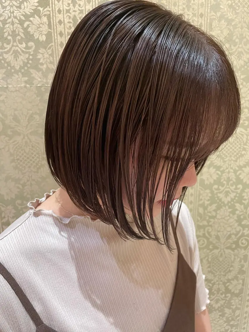 ショート 高槻裕二 ショートボブ縮毛矯正のヘアスタイル