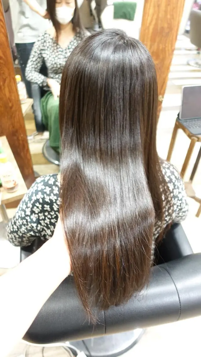 ロング カラー ヘアカラー トリートメント 髪質改善＆縮毛矯正 三上大地のヘアスタイル