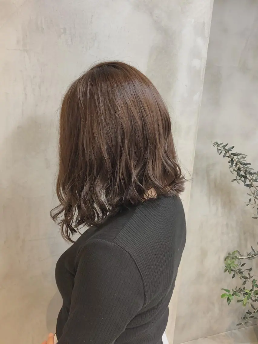 ミディアム カラー ヘアアレンジ ブリーチ ブリーチなしカラー ショートヘア原宿 fifth コシのヘアスタイル