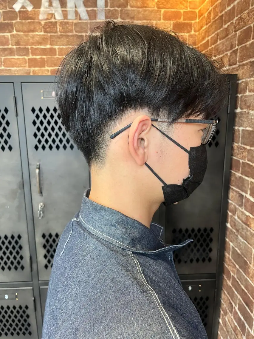 ショート カラー パーマ ヘアアレンジ メンズ キッズ ネイル マツエク・マツパ アイブロウ メンズブリーチ メンズハイライト メンズインナーカラー メンズ韓国風 ブリーチ カット ヘアカラー トリートメント 久木原 ゆりのヘアスタイル