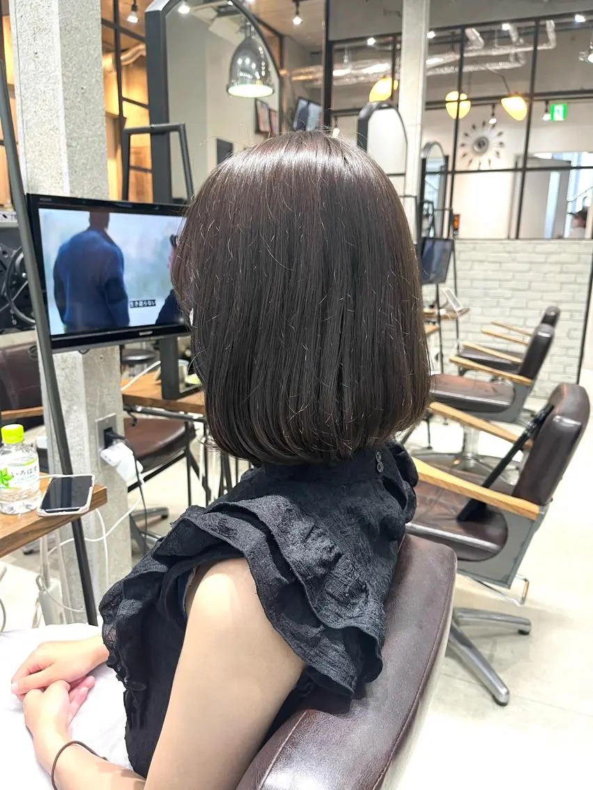 ミディアム カラー アディクシーカラー アッシュ ベージュカラー ブルーカラー 透明感カラー カット ヘアカラー トリートメント 🌈外国風ハイライト こうたろうのヘアスタイル
