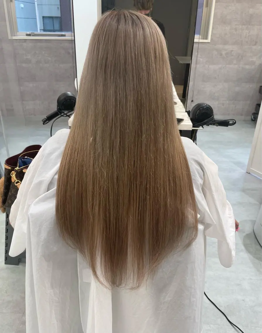 ロング シールエクステ エクステ ロング ヘアカラー エクステ ハイトーン特化サロン 🍑momo🍑のヘアスタイル