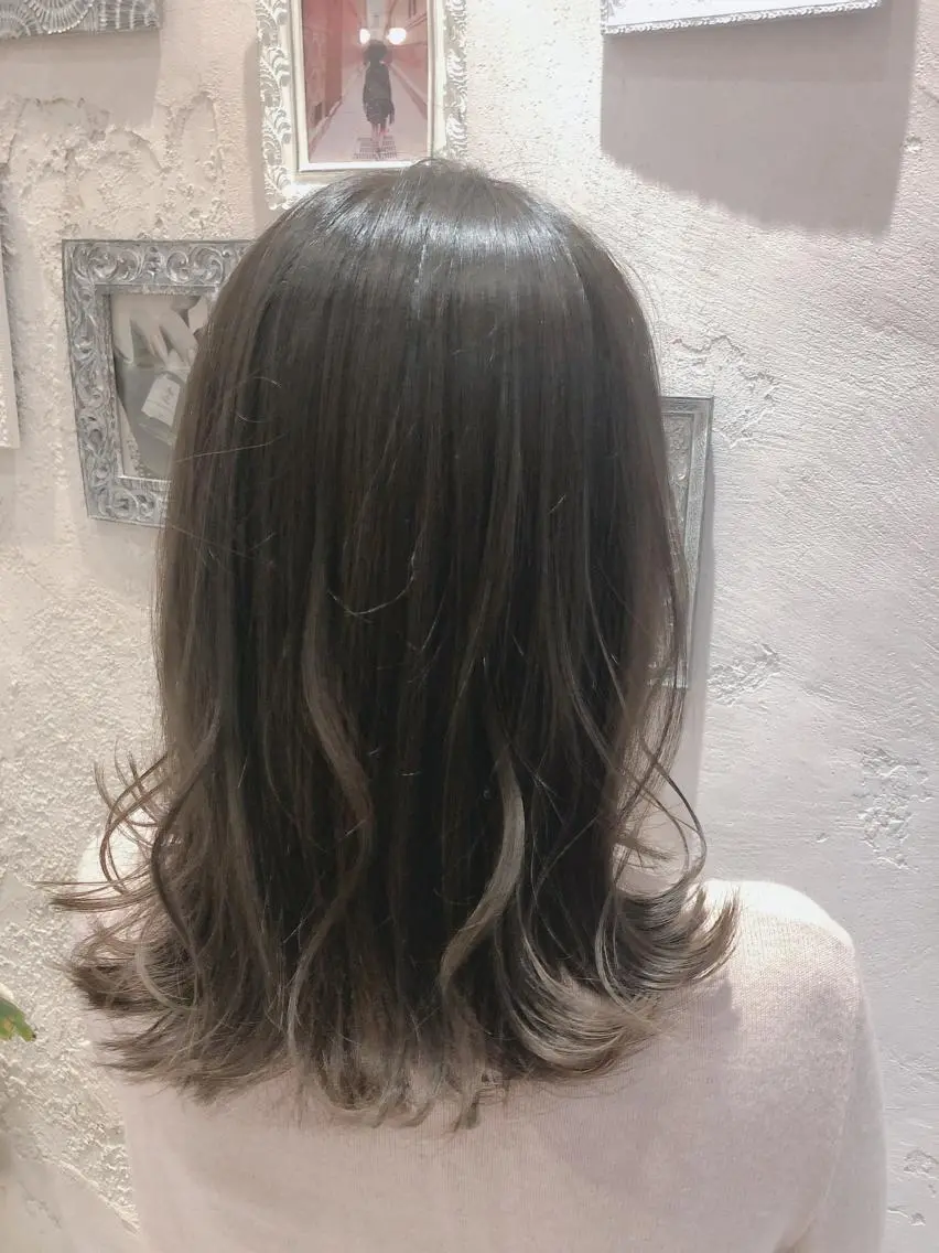 ミディアム カット ヘアカラー トリートメント 代表山口ひな 髪質改善のプロのヘアスタイル