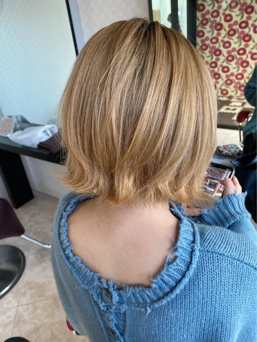 ミディアム カラー カット ヘアカラー 宍戸 海斗のヘアスタイル